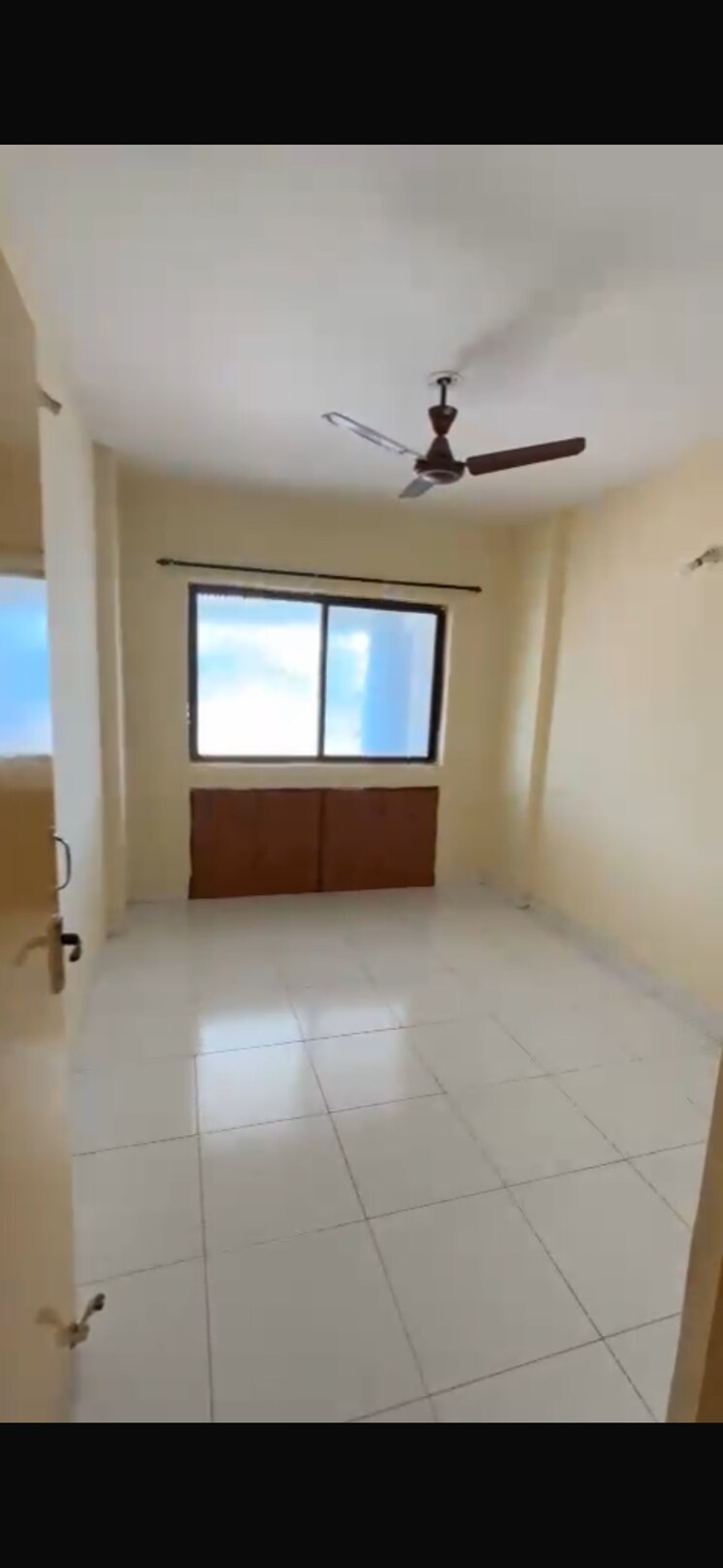 Room, sunshree-woods 2 Bedroom 930 Sq.Ft. Apartment In Nibm Road Pune 8868570