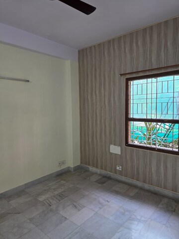 Room in 2 BHK Independent House at RWA Apartments Sector 19, Sector 19 – for Rent