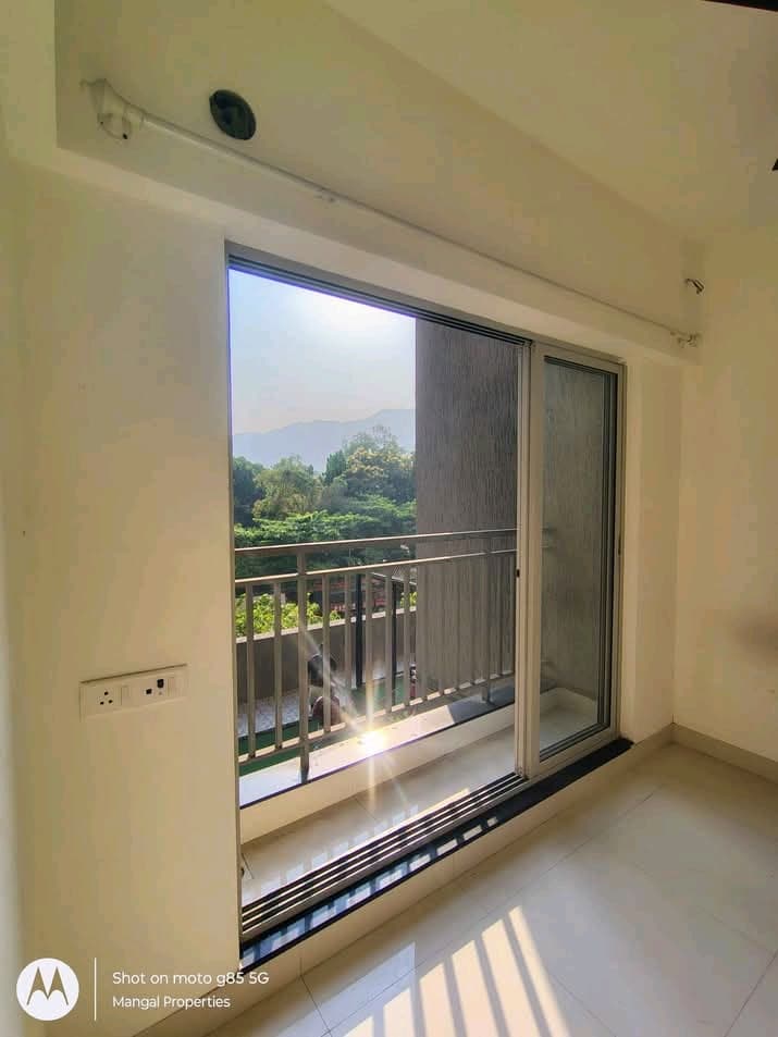 2 BHK Apartment For Sale in Ashar Metro Towers