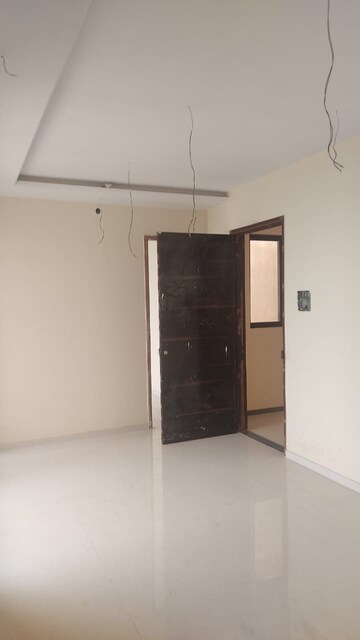 Furnished Amenities in 3 BHK Apartment at Gami Reagan, Ghansoli – for Rent