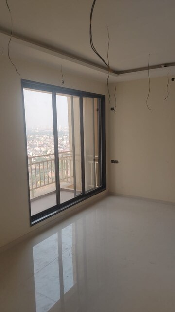 Room in 3 BHK Apartment at Gami Reagan, Ghansoli – for Rent