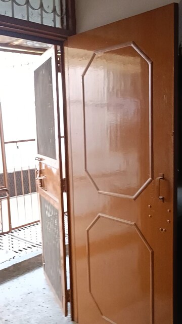 Balcony in 2 BHK Builder Floor at Shalimar Bagh – for Sale