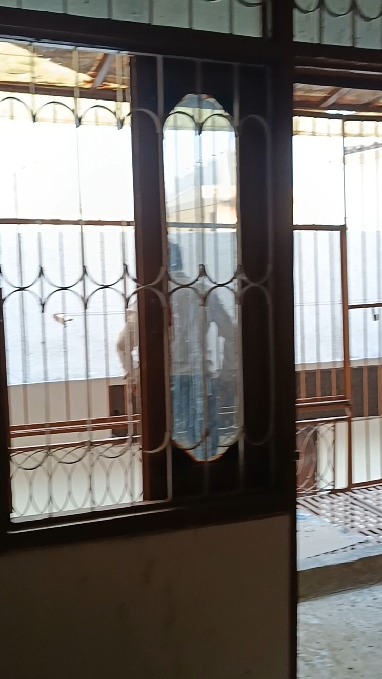 Other, shalimar bagh 2 Bedroom 900 Sq.Ft. Builder Floor In Shalimar Bagh Delhi 8868835