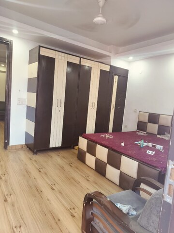 Bedroom in 2 BHK Builder Floor at Paryavaran Complex – for Rent
