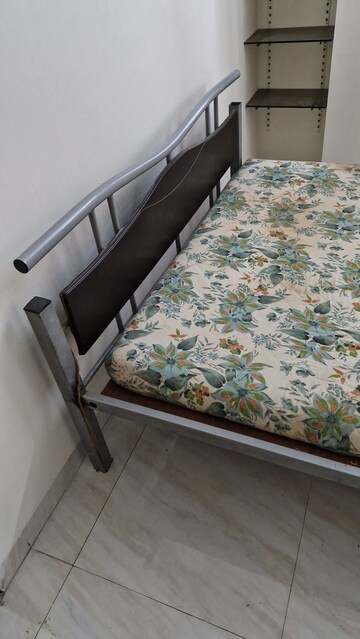 Furnished Amenities in 2 BHK Apartment at Vanashree Apartment, Hadapsar – for Rent