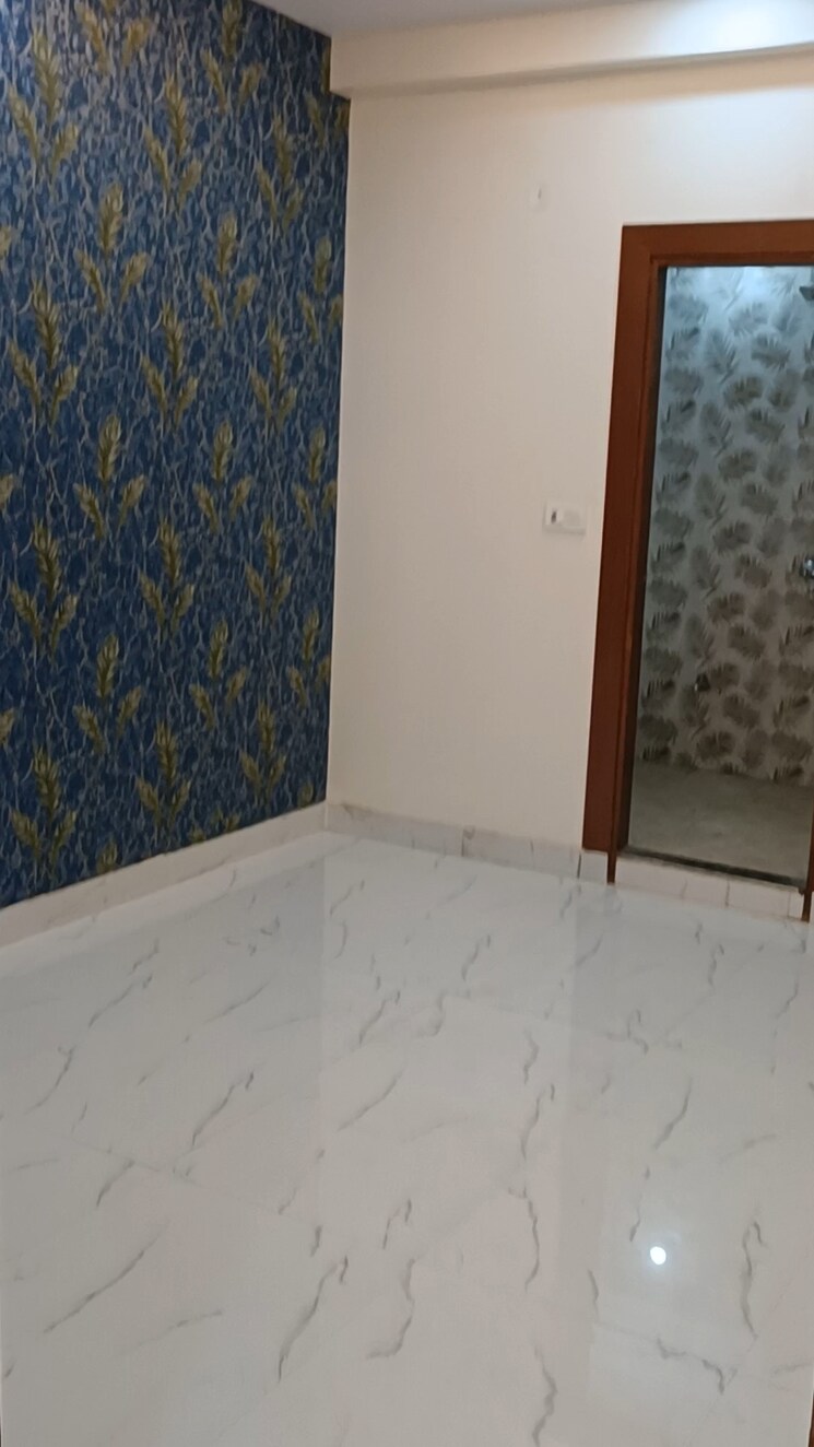Room, shalimar garden extension i 3 Bedroom 1100 Sq.Ft. Builder Floor In Shalimar Garden Extension I Ghaziabad 8868943