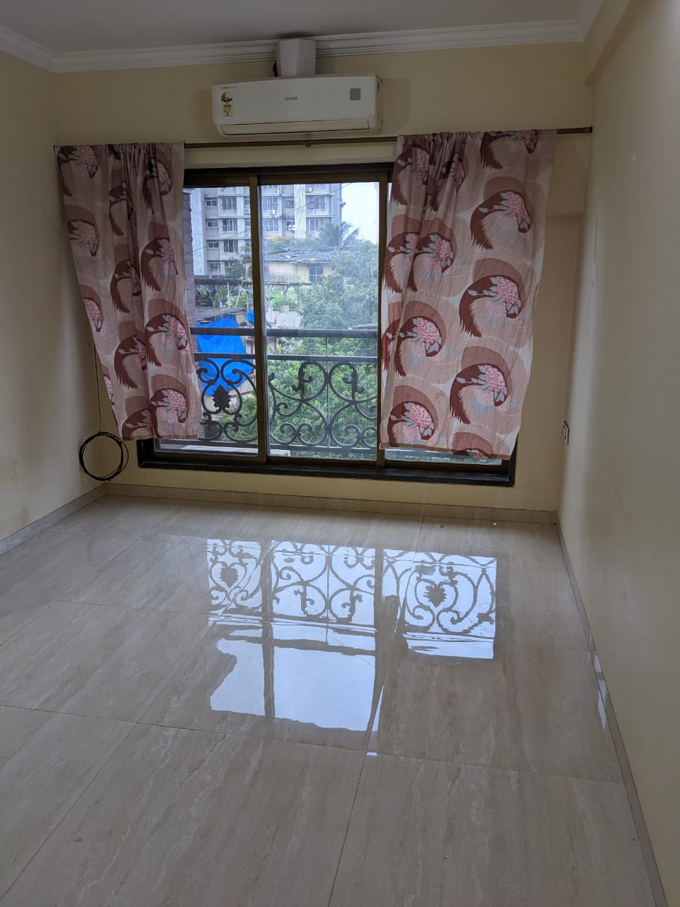 1 BHK 450 Sq.Ft. Apartment in Krishna Heritage