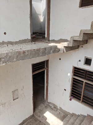 Staircase in 4 BHK Independent House at Chinhat – for Sale