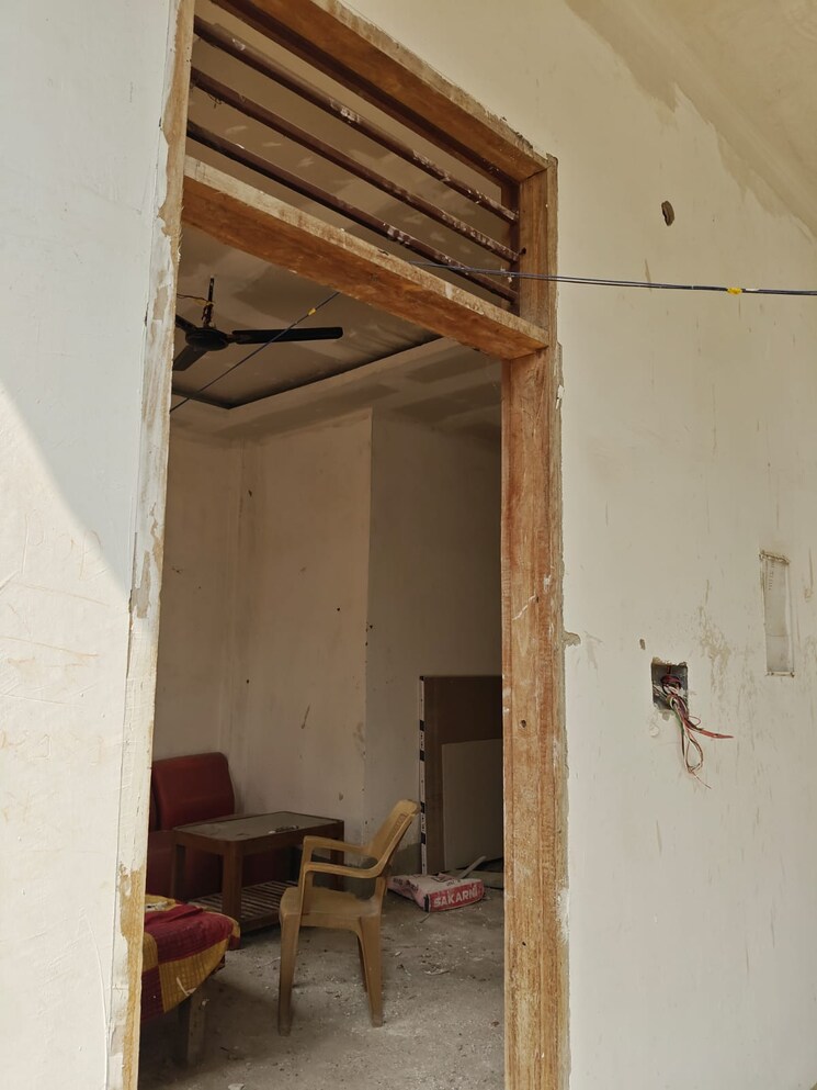 Room, chinhat 4 Bedroom 1000 Sq.Ft. Independent House In Chinhat Lucknow 8868944