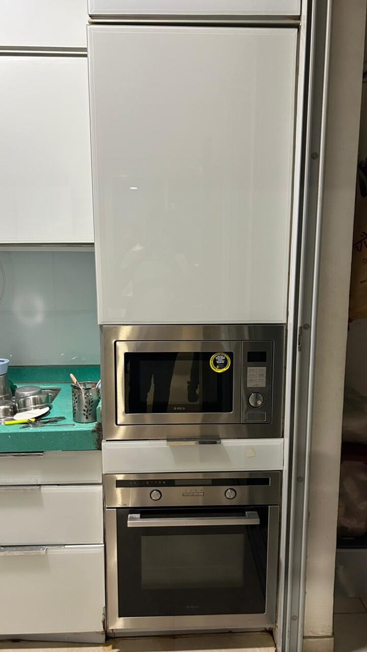 Kitchen, oberoi-exquisite-goregaon 3 Bedroom 1820 Sq.Ft. Apartment In Goregaon East Mumbai 8868919