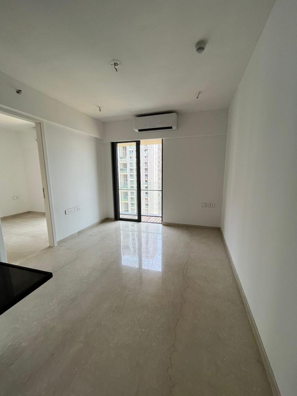 2.5 BHK Apartment For Rent in Raheja Acropolis