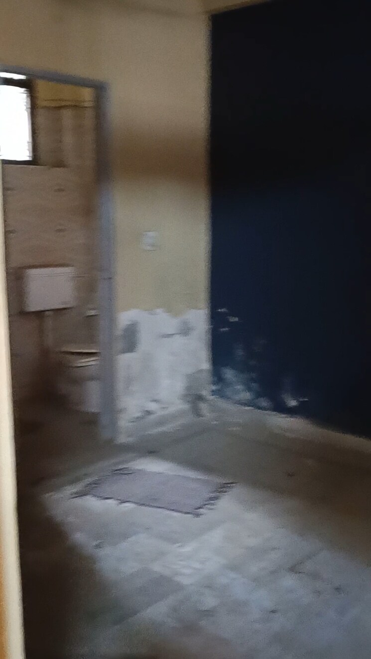 Bathroom, shalimar garden extension i 2 Bedroom 800 Sq.Ft. Builder Floor In Shalimar Garden Extension I Ghaziabad 8869067