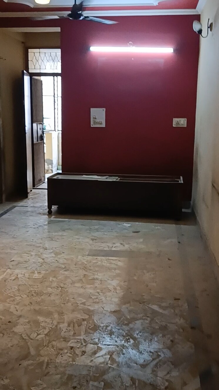 undefined, shalimar garden extension i 2 Bedroom 800 Sq.Ft. Builder Floor In Shalimar Garden Extension I Ghaziabad 8869067