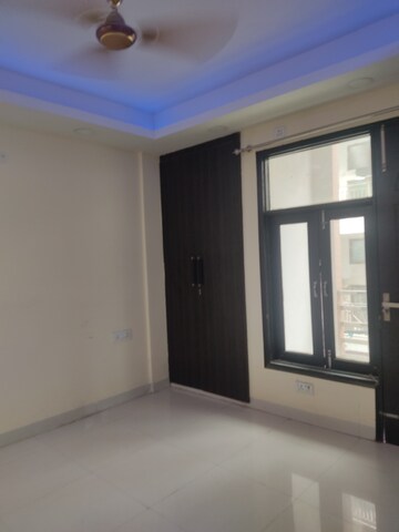 Balcony in 3 BHK Builder Floor at Vasant Enclave – for Rent