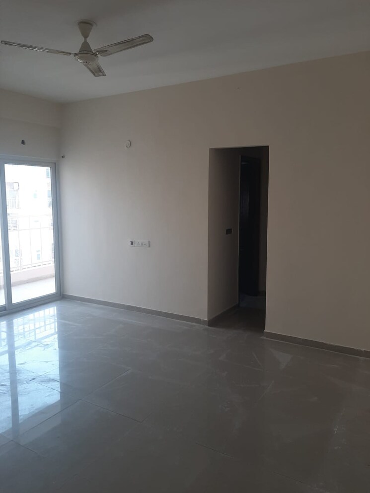 Room, sector 36 2 Bedroom 300 Sq.Ft. Independent House In Sector 36 Noida 8869258