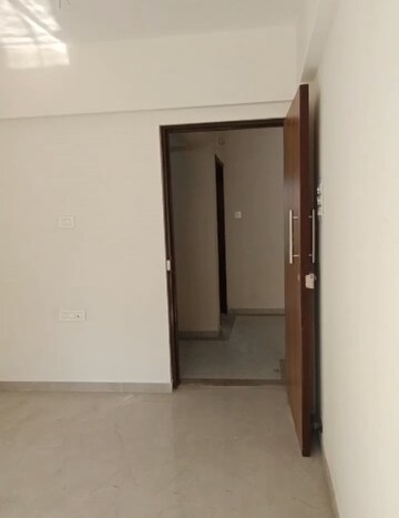Room in 1 BHK Apartment at Nalasopara West – for Sale