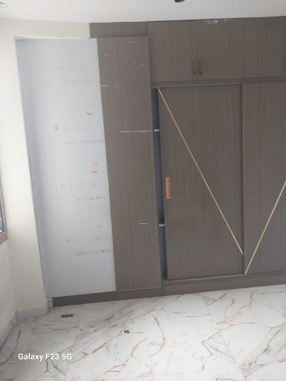 2 BHK 1200 Sq.Ft. Apartment in Shri Ram City 1