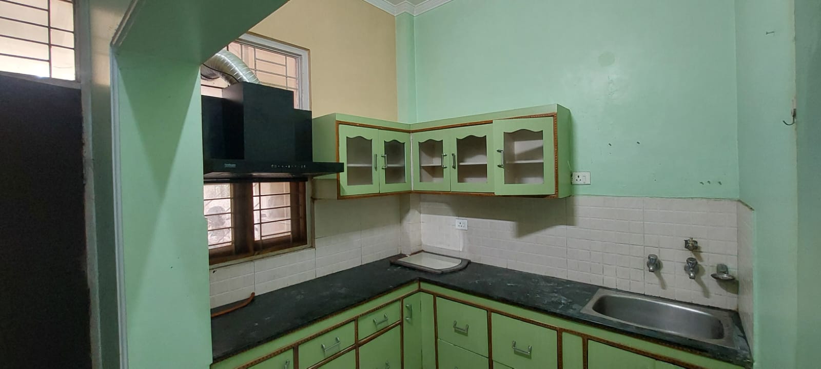 2 BHK + Pooja Room,Study Room,Extra Room Villa For Rent in 2bhk Semi Furnished Makan