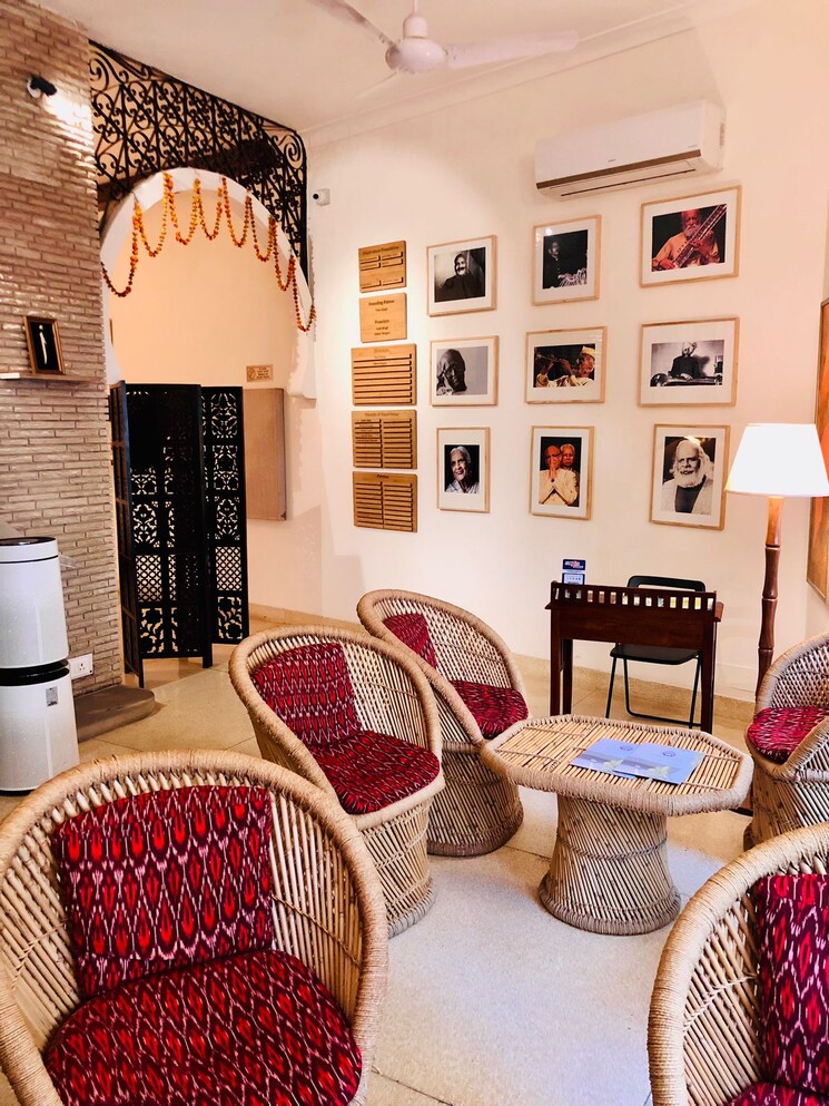 Living Room, chanakyapuri 3 Bedroom 375 Sq.Yd. Villa In Chanakyapuri Delhi 8869458