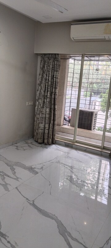 Balcony in 1 BHK Apartment at Shree Mahavir Darshan, Lower Parel – for Rent