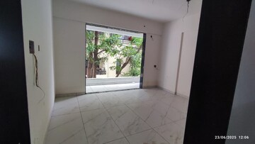 Room in 2 BHK Apartment at Colonial Hearth, Model Colony – for Rent