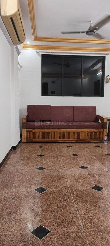 Room in 2 BHK Apartment at Kanakia Challengers, Kandivali East – for Sale