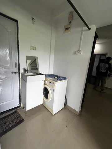 Team Area in 1 BHK Apartment at Sapphire Lakeside, Powai – for Rent