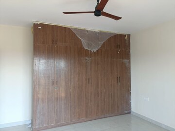 Furnished Amenities in 4 BHK Apartment at Jain Heights East Parade, Cv Raman Nagar – for Rent