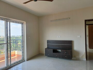 Furnished Amenities in 4 BHK Apartment at Jain Heights East Parade, Cv Raman Nagar – for Rent
