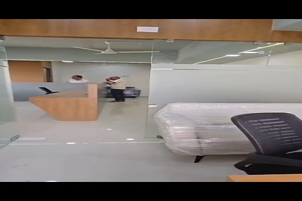 Office Space For Rent in Skywalk The Element