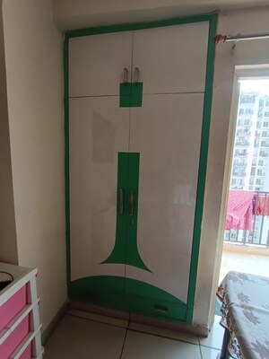 Furnished Amenities in 3 BHK Apartment at Gaur City-2, Gaur City 2 – for Sale