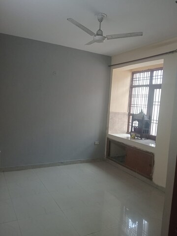Room in 2 BHK Apartment at SRS Royal Hills, Sector 87 – for Rent