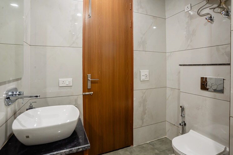 Bathroom, sector 55 1 Bedroom 700 Sq.Ft. Builder Floor In Sector 55 Gurgaon 8869940