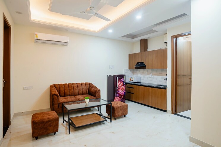 Bedroom, sector 55 1 Bedroom 700 Sq.Ft. Builder Floor In Sector 55 Gurgaon 8869940