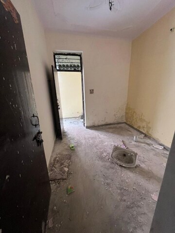 1 BHK Independent House For Sale in Surat Nagar