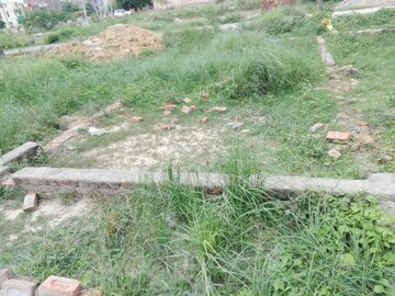  Plot For Sale in Sector 65