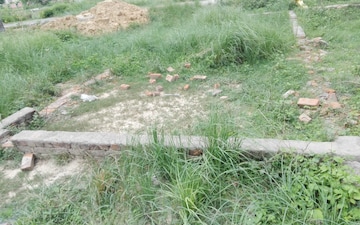 Plot For Sale in Sector 65
