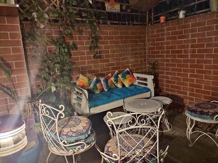  Parking, sector 43 3 Bedroom 204 Sq.Yd. Builder Floor In Sector 43 Gurgaon 8869977