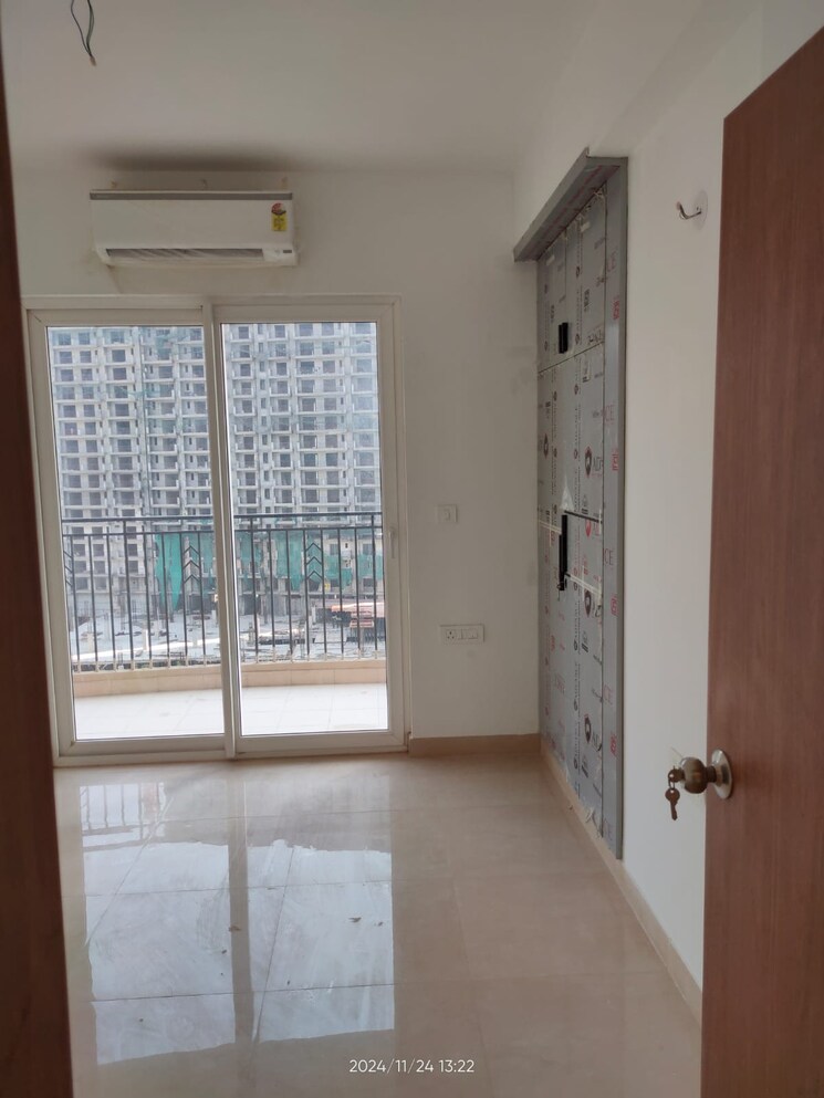 Room, chittaranjan park 3 Bedroom 160 Sq.Yd. Builder Floor In Chittaranjan Park Delhi 8870011