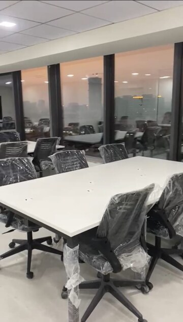  Office Space For Rent in Savaliya Krish Cubical, Thaltej