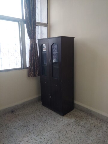 Room in 3 BHK Apartment at Shree Dattaguru CHS Chembur, Chembur – for Rent