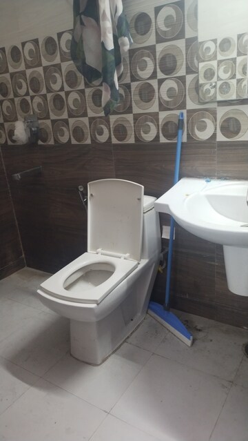 Bathroom in 2 BHK Builder Floor at Saket – for Rent
