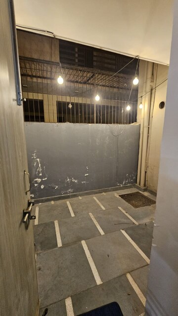 Bathroom in 3 BHK Builder Floor at Sector 43 – for Rent