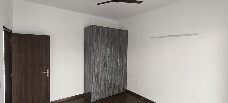 Bedroom, bptp-amstoria 3 Bedroom 2229 Sq.Ft. Builder Floor In Sector 102 Gurgaon 8870208