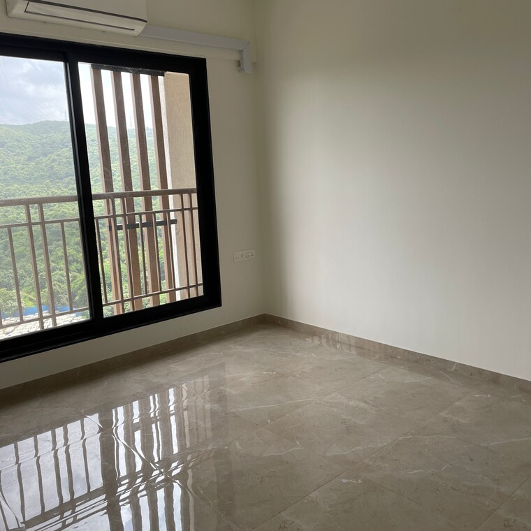 Room, micl-aaradhya-parkwood 1 Bedroom 469 Sq.Ft. Apartment In Penkarpada Thane 8870229