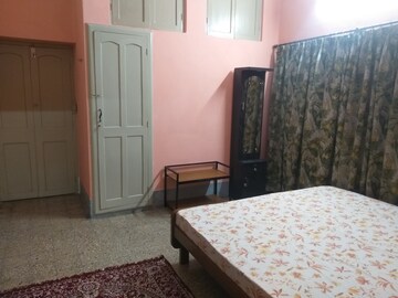 Bedroom in 1 BHK Independent House at Park Circus – for Rent