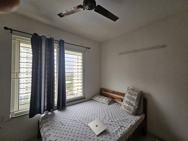 Bedroom, purva-palm-beach 2 Bedroom 1232 Sq.Ft. Apartment In Hennur Road Bangalore 8870232