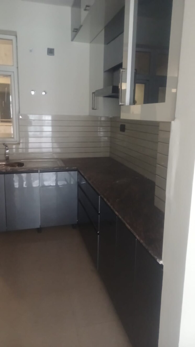 Kitchen, shahastradhara road 3 Bedroom 1800 Sq.Ft. Apartment In Shahastradhara Road Dehradun 8870310