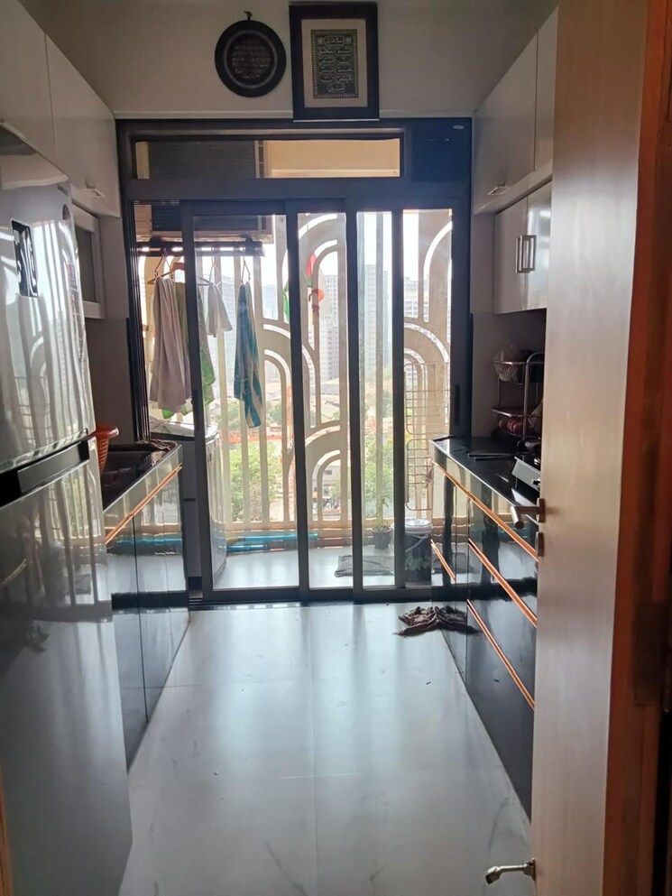 Gym, lodha-bel-air 2 Bedroom 660 Sq.Ft. Apartment In Br Nagar Mumbai 8870397