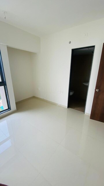 Room in 2 BHK Apartment at Raymond Ten X Habitat, Pokhran Road No Two – for Rent